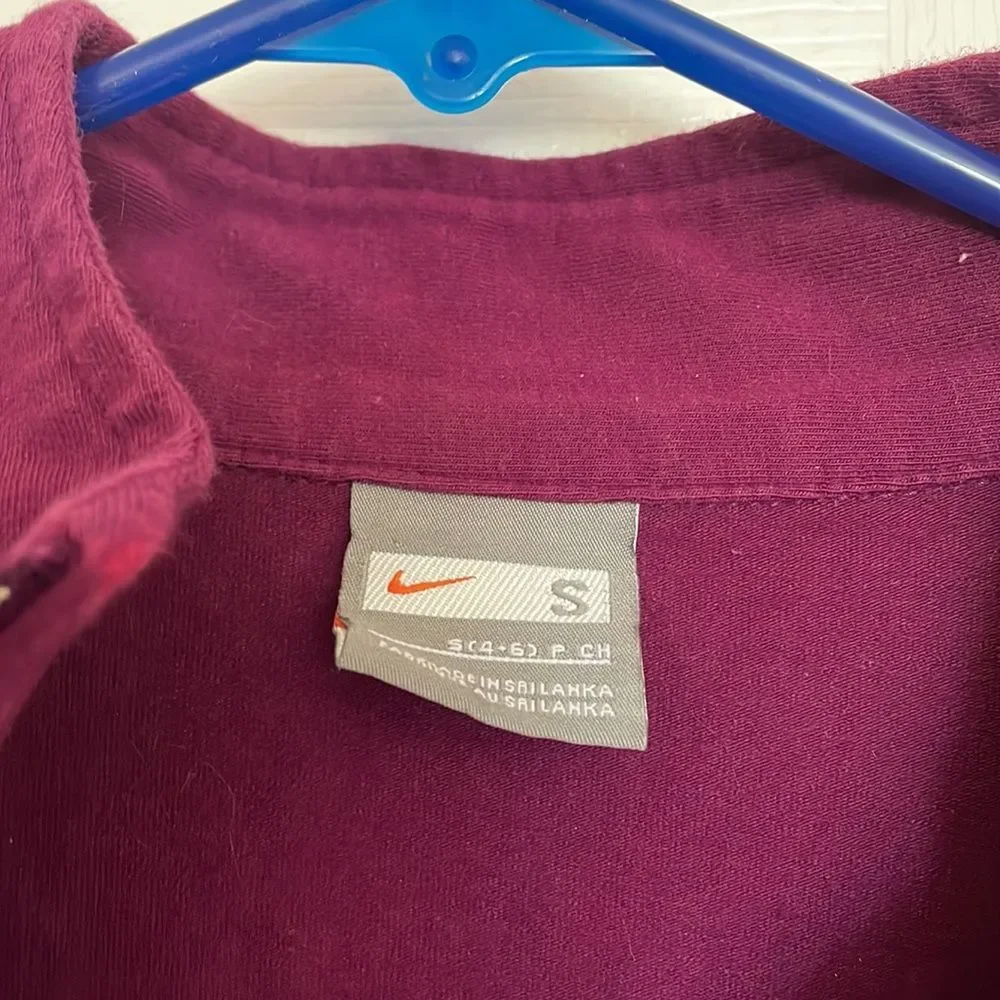 Nike Running half quarter Zip Long Sleeve Small Maroon top shirt
